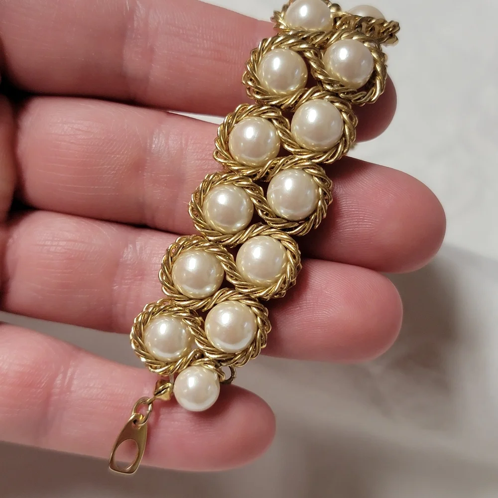 Vintage faux pearl